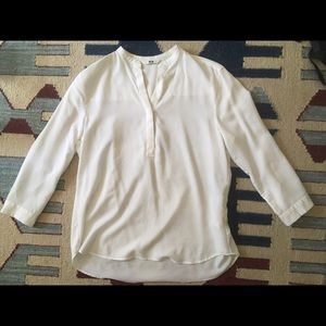 White business top from Uniclo